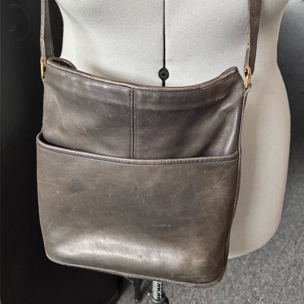 Coach vintage leather bucket bag